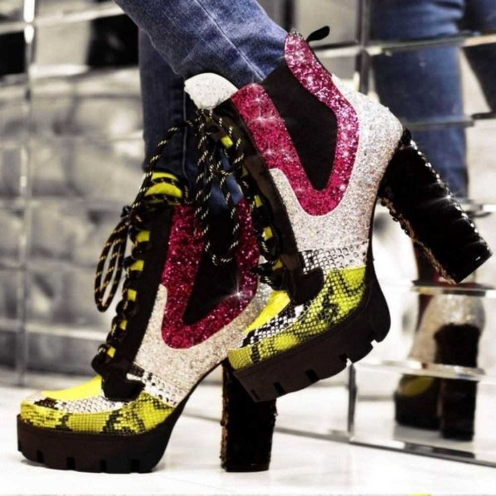 NWT Cape Robbin Nell Glitter Sequin Lace-Up Block Heel Booties – Size 8